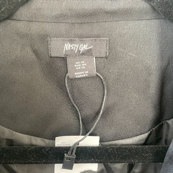 ⭐️Tailored Tank Top Blazer Chic Minimalist Modern Classy Classic Boho Mini Dress - Picture 5 of 7